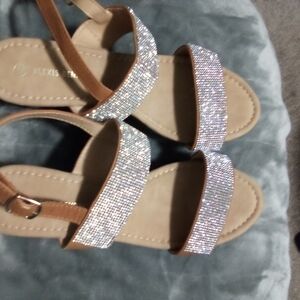 Ladies shoes size 10 strapped slingback